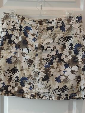 croft & barrow Floral Button-Front Mini Skort in Cream, Navy & Brown